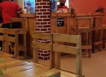 guatemala/peten/bar/bandidos-pub-munchies