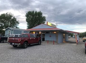 wyoming/hot-springs-county/bar/shorty-s-liquor-store