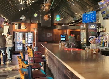 ohio/cincinnati/newport/bar/beer-sellar