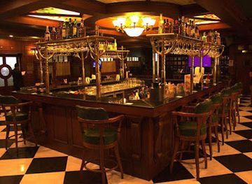 india/madhya-pradesh/bar/10-downing-street-indore