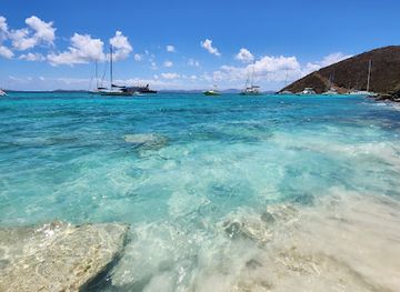 british-virgin-islands/jost-van-dyke-beaches/bar/ivan-s-stress-free-bar-villas-beach-bungalows