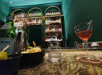 SHUB - Secret Cocktail Bar