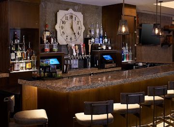 ohio/cleveland/bar/ledger-bar