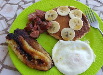 saint-vincent-and-the-grenadines/saint-george/bar/lashum-s-bar