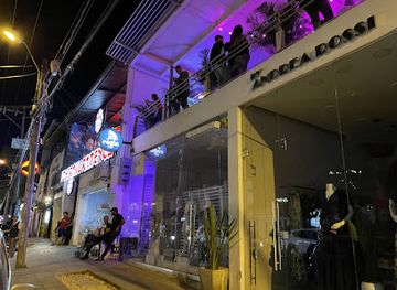 colombia/cali/granada/bar/regia-bar