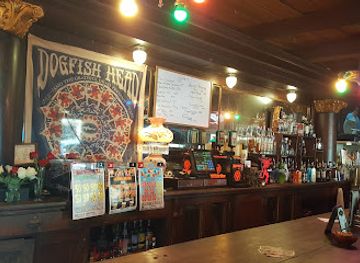 washington/deception-pass-state-park/bar/stanwood-hotel-saloon