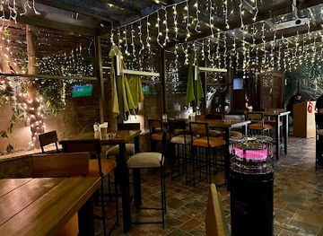 jordan/dibeen-forest/bar/hq-resto-pub