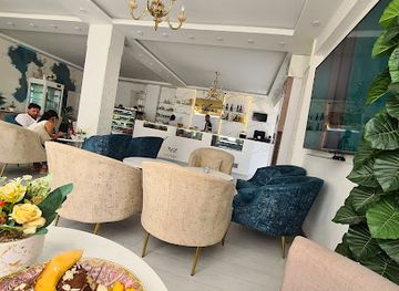 algeria/saharan-desert/bar/aura-lounge