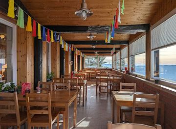 slovenia/inner-carniola/bar/dom-na-slivnici