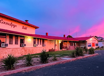 australia/coorong/bar/coonalpyn-hotel