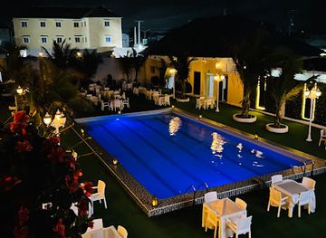 somalia/lughaya-beach/bar/pearl-beach-restaurant