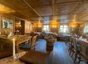 austria/lech/bar/hus-nr-8