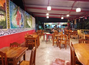 peru/loreto/bar/restaurant-jean-pierre