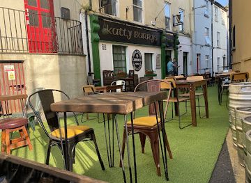 ireland/county-waterford/bar/katty-barry-s-bar-waterford