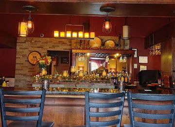Kitzie's | Restaurant & Lounge