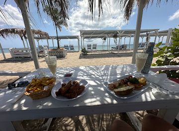 saint-kitts-and-nevis/saint-thomas-lowland-parish/bar/the-cabanas-at-lime