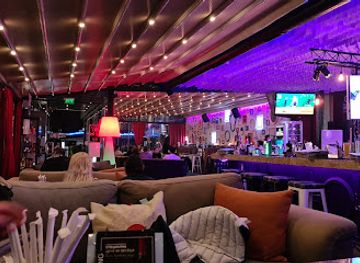 bulgaria/varna/bar/bar-de-rouge