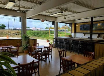 puerto-rico/sierra-de-luquillo/bar/dos-tiempos-bar