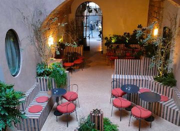 italy/orvieto/bar/gocce