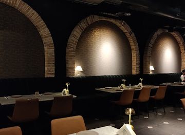 saudi-arabia/asir-mountains/bar/the-chord