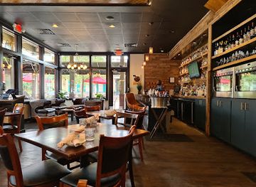 POUR Restaurant & Bar