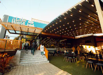 Lake House BrewPub