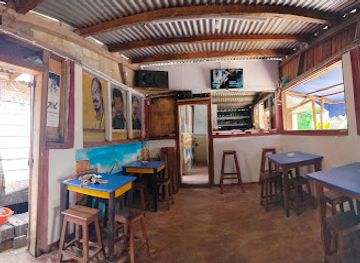 madagascar/atsinanana/bar/tchin-tchin-bar