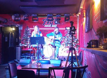 slovenia/koper/bar/figa-rock-bar