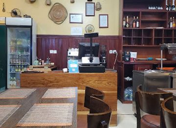 angola/bie-plateau/bar/aimeliz