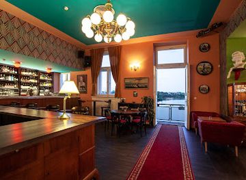 czechia/ore-mountains/bar/aux-cafe