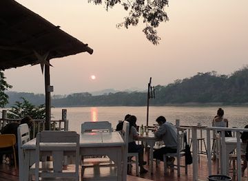 laos/luang-prabang-province/bar/360-sunset