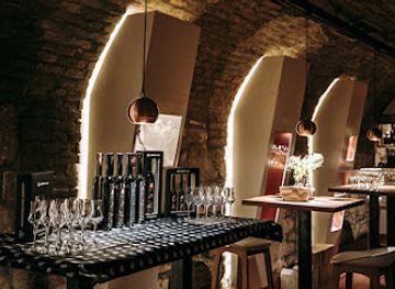 hungary/duna-ipoly-national-park/bar/palinka-museum-budapest