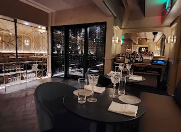 florida/tampa/bar/bouzy-bar-restaurant