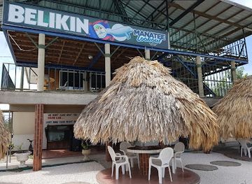 belize/northern-belize/bar/manatee-lookout-restaurant-bar