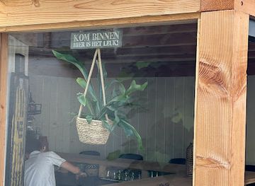 netherlands/bollenstreek/bar/lords-bar