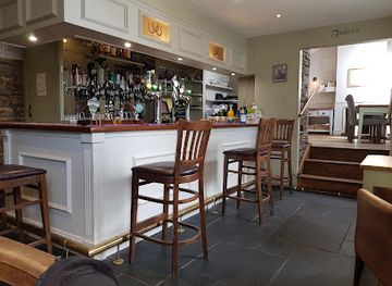 Three Horseshoes Inn