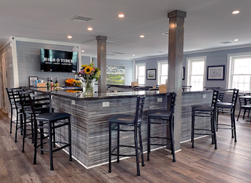 south-carolina/edisto-island/bar/high-tides-restaurant