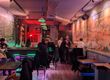 canada/golden-horseshoe/bar/cashonly-bar