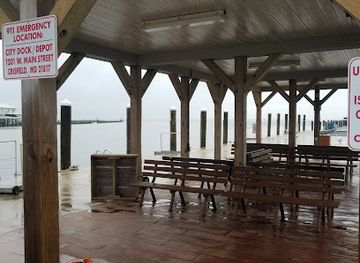 maryland/janes-island-state-park/bar/waters-edge-cafe
