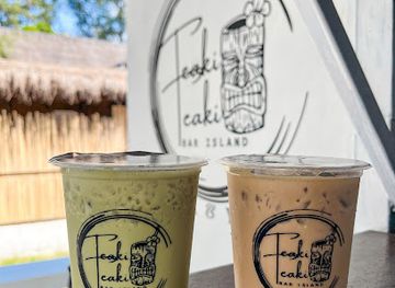 philippines/anawangin-cove/bar/teaki-teaki-bar-island