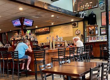 rhode-island/beavertail-state-park/bar/narragansett-cafe