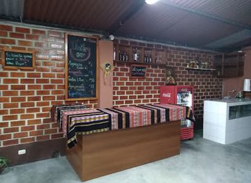 peru/cajamarca/bar/tinkuy-bar
