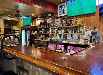 california/stockton/bar/whistle-stop