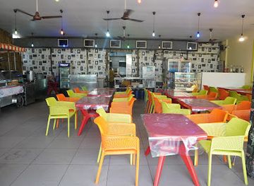 india/satpura-range/bar/kundan-chaat-choupati-best-restaurant-in-burhanpur-best-fact-food-centre-in-burhanpur
