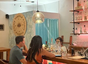 mexico/holbox-island/bar/tequila-o-clock