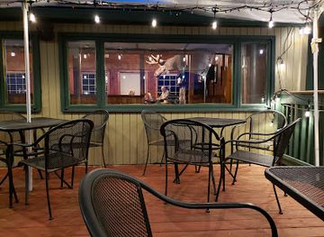 maine/franklin-county/bar/the-weathervane-restaurant-lounge