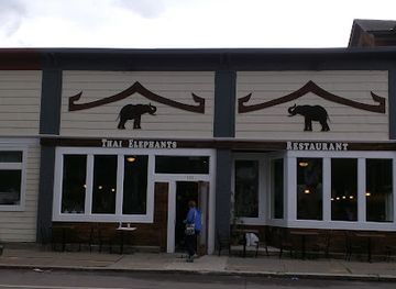 new-york/watkins-glen/bar/thai-elephants