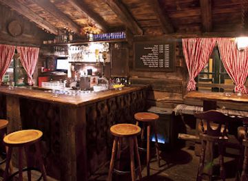 austria/otztal-alps/bar/dorfpub