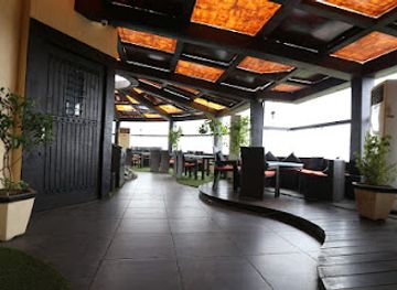 india/kanpur/bar/liquid-lounge