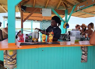 turks-and-caicos-islands/west-caicos/bar/captain-oak-s-tiki-bar